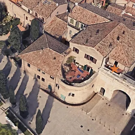 Arco Augusto Appartamento *