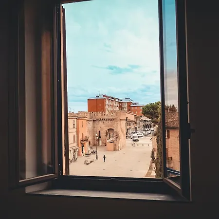Arco Augusto Apartment
