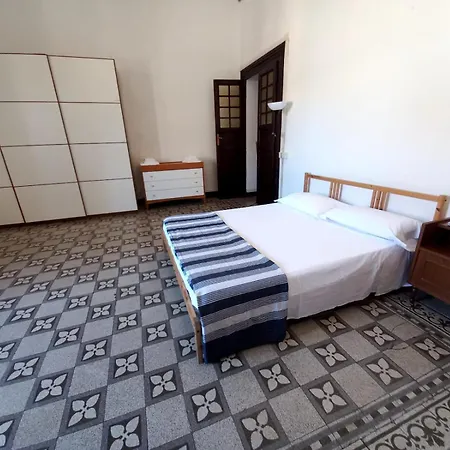 Arco Augusto Apartment