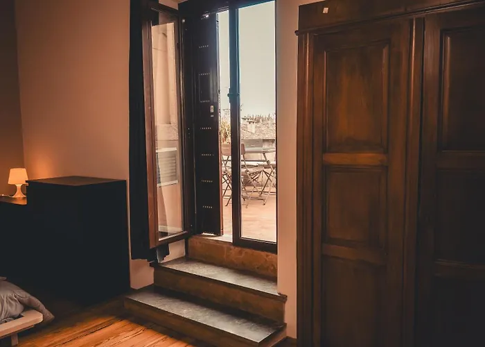 Arco Augusto アパート