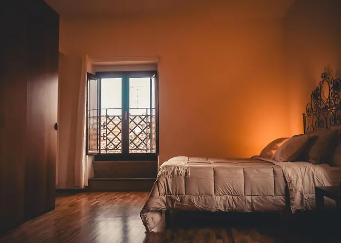 Arco Augusto アパート ファーノ